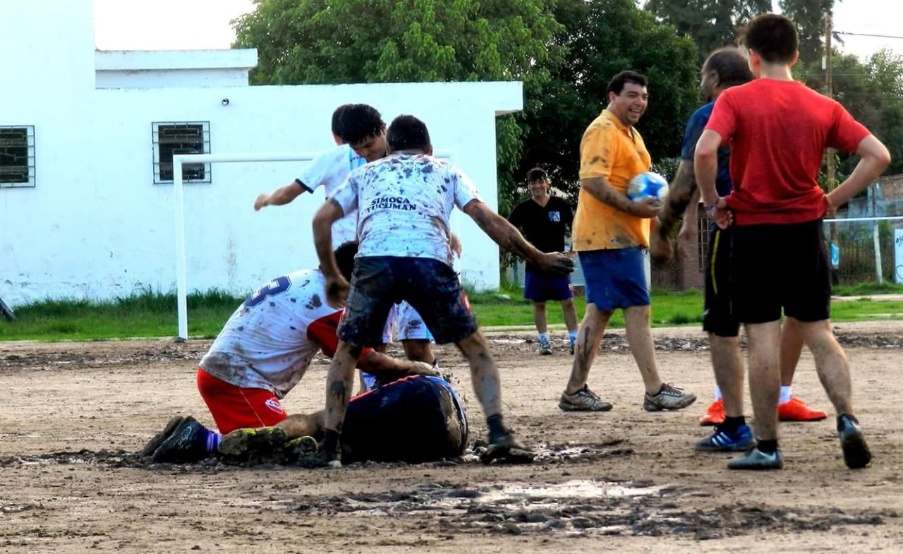El Pulga Rodríguez con sus amigos(Gentileza Ariel Brito)