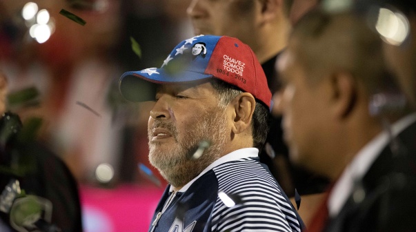 Diego Maradona dejó de ser el DT de Gimnasia