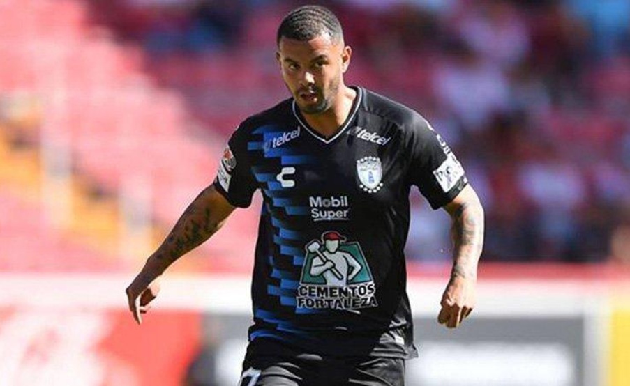 Cardona arregló su llegada al Al-Ahli de Arabia Saudita. Foto: EFE(EFE)