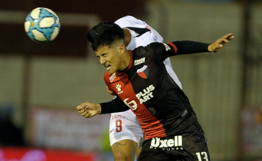 Alex Vigo, lateral derecho de Colón(Fotobaires)