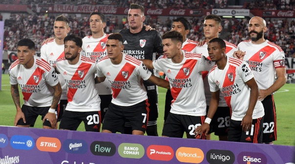 River debe saldar importantes deudas en el corto plazo.