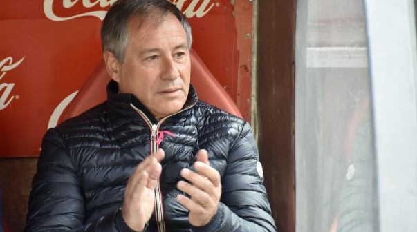 Ariel Holan asumió en Universidad Católica