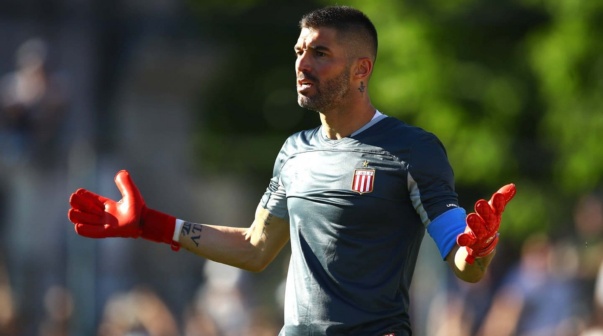 Estudiantes compró a un arquero del fútbol argentino tras el retiro de Andújar