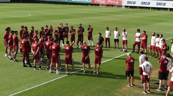 El Dr. Federico Brandt, integrante del cuerpo médico del plantel profesional, dio positivo de Covid-19