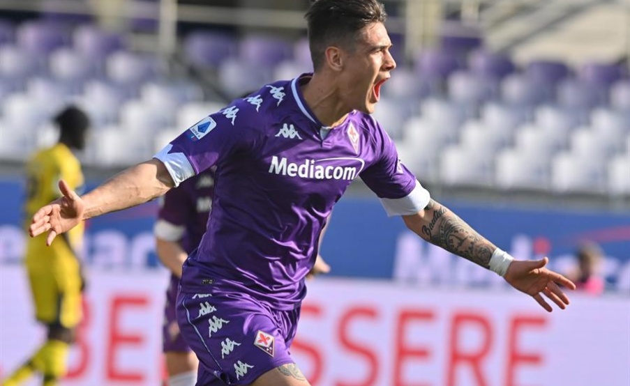 Lucas Martínez Quarta metió su primer gol en Fiorentina y se lo dedicó a Montiel(EFE)