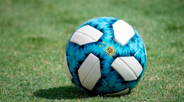 El fútbol argentino vuelve a Fase 1