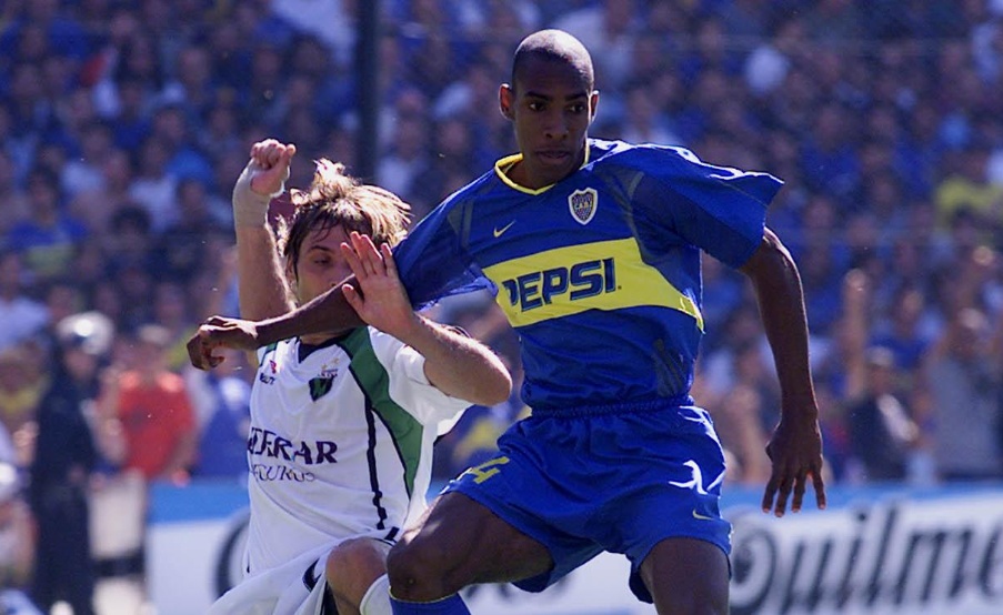 Perea ganó el Apertura 2003 y la Copa Intercontinental con Boca. Foto: Fotobaires