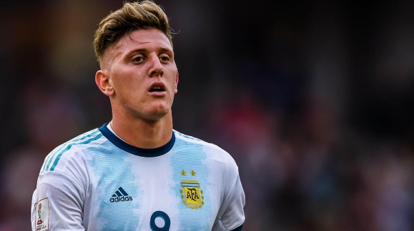 ¡No lo tenía nadie! Gaich fue presentado en un club inesperado