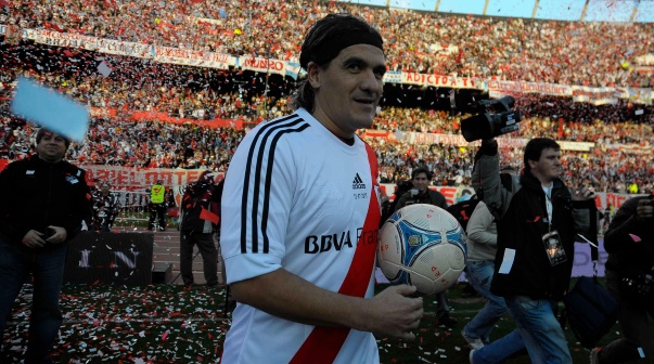 Ortega comparó a Echeverri con un ídolo de River: 