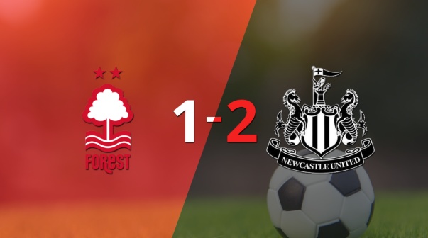 Doblete de Alexander Isak guió el triunfo de Newcastle United sobre Nottingham Forest