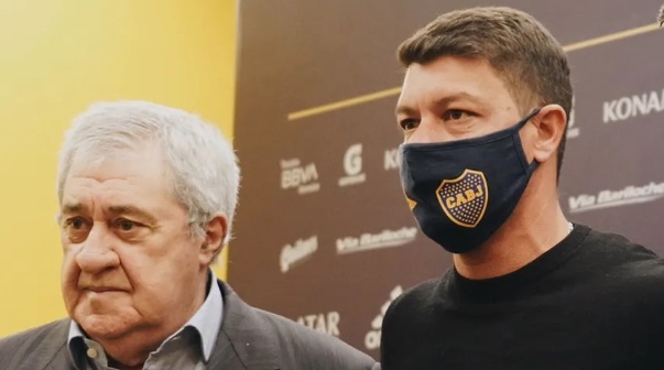 El palito de Ameal a Battaglia por su paso como DT de Boca