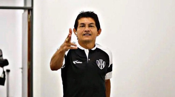 Sorpresa: Pulga Rodríguez debutó en un inesperado club del fútbol argentino