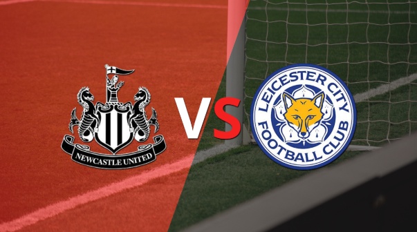 Comienza el partido entre Newcastle United y Leicester City en el estadio St. James Park