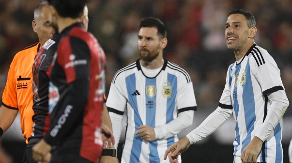 Maxi Rodríguez eligió al mejor de todos entre Maradona y Messi: 