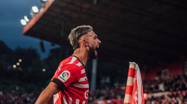 El grito de gol de Taty Castellanos