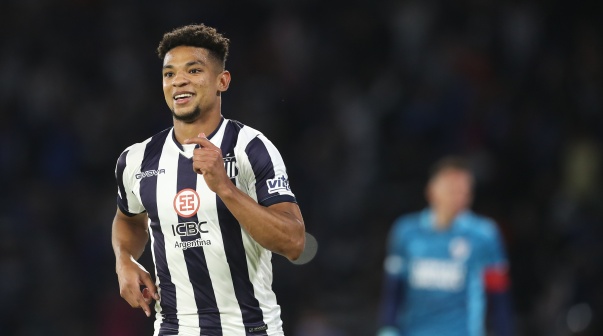 ¿Y Boca? Diego Valoyes fue presentado en su nuevo club