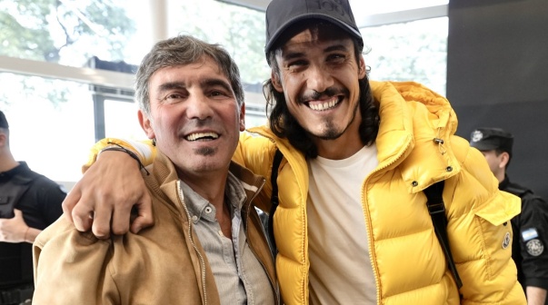 La 'advertencia' del Manteca Martínez a Cavani en Boca