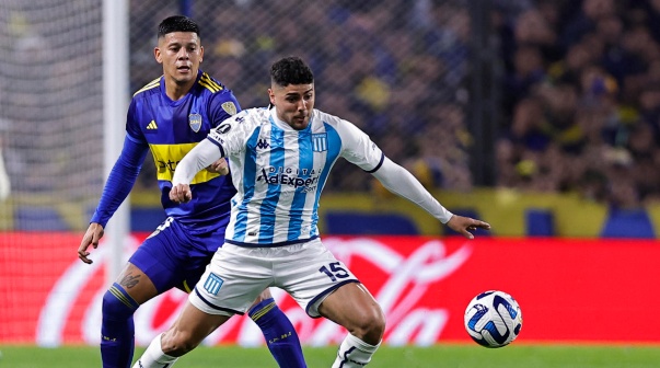 ¡Inesperado! Maxi Romero fue presentado en un equipo del fútbol argentino