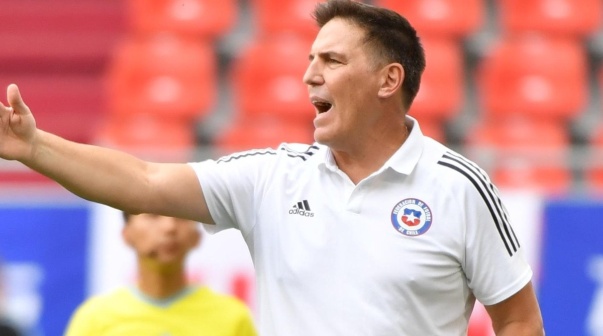 Eduardo Berizzo, al frente de Chile