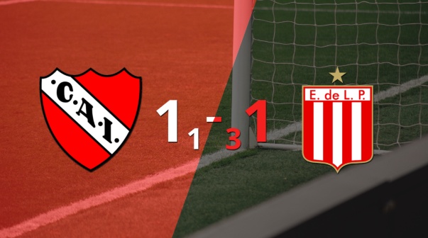 Estudiantes eliminó en penales a Independiente