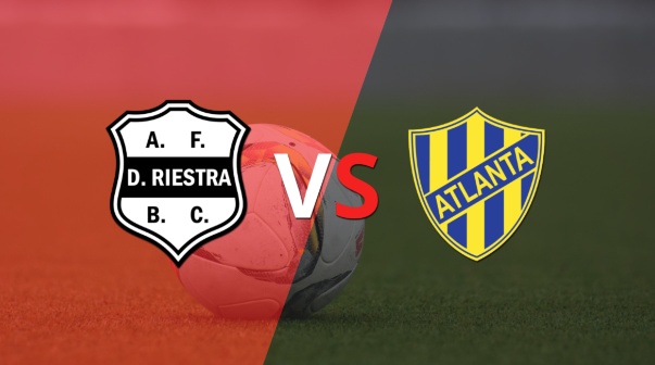 Riestra busca mantener la ventaja ante Atlanta en la etapa complementaria