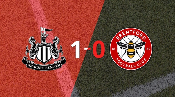 Con lo justo, Newcastle United venció a Brentford 1 a 0 en el estadio St. James Park
