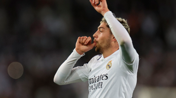 Federico Valverde con el Madrid.
