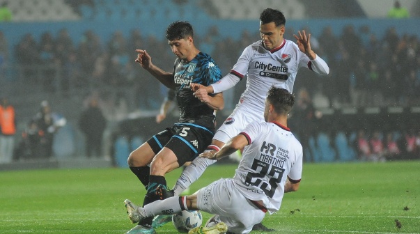 Racing derrotó a Newell's.