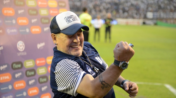 El aviso de Maradona a un jugador de Gimnasia: 