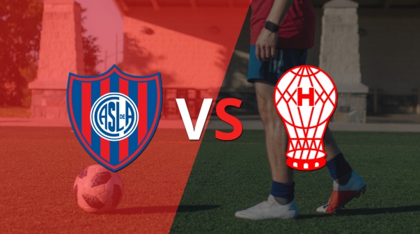 San Lorenzo y Huracán comienzan el segundo tiempo sin goles