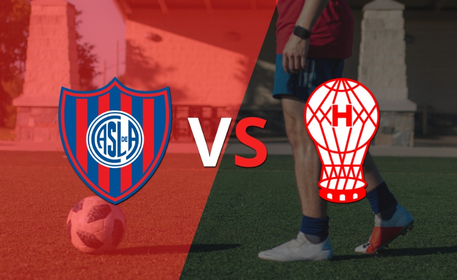 San Lorenzo y Huracán comienzan el segundo tiempo sin goles