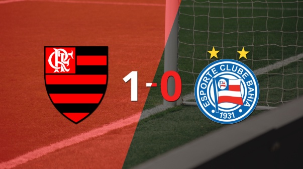 A Flamengo le alcanzó con un gol para derrotar a Bahia en el Maracanã