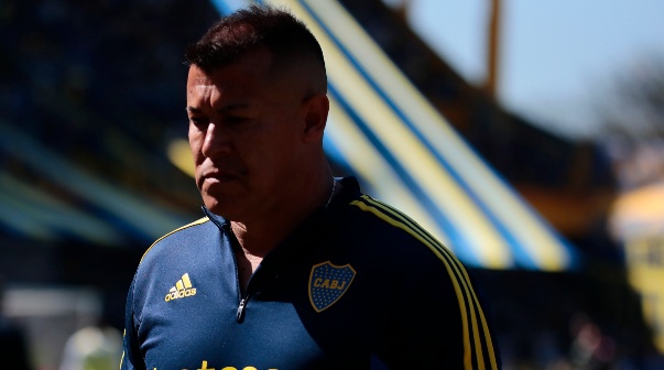 Jorge Almirón se fue de Boca