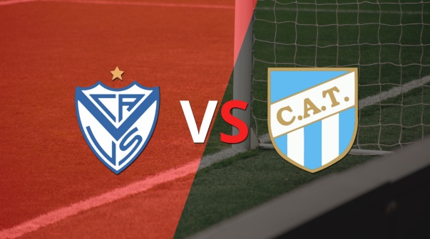 Atlético Tucumán descuenta, pero Vélez lo supera