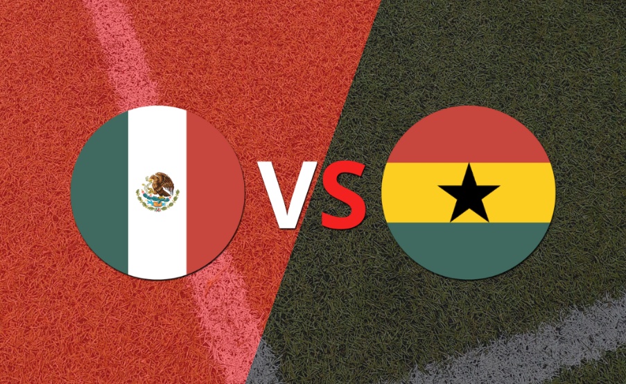México anota y pasa a superar por 2-0 a Ghana
