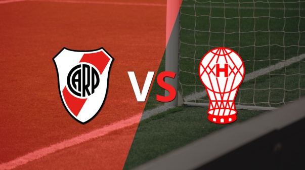 Huracán triunfa 2-1 ante River Plate