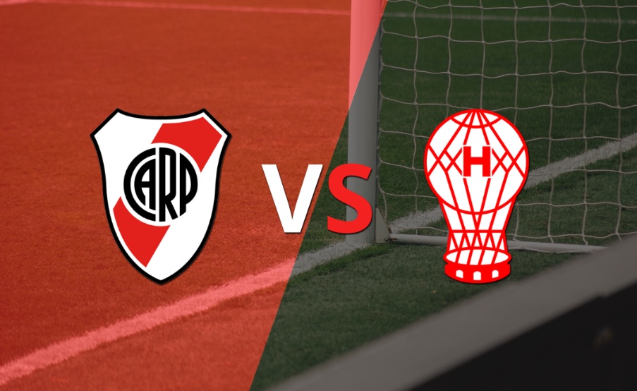 Huracán triunfa 2-1 ante River Plate