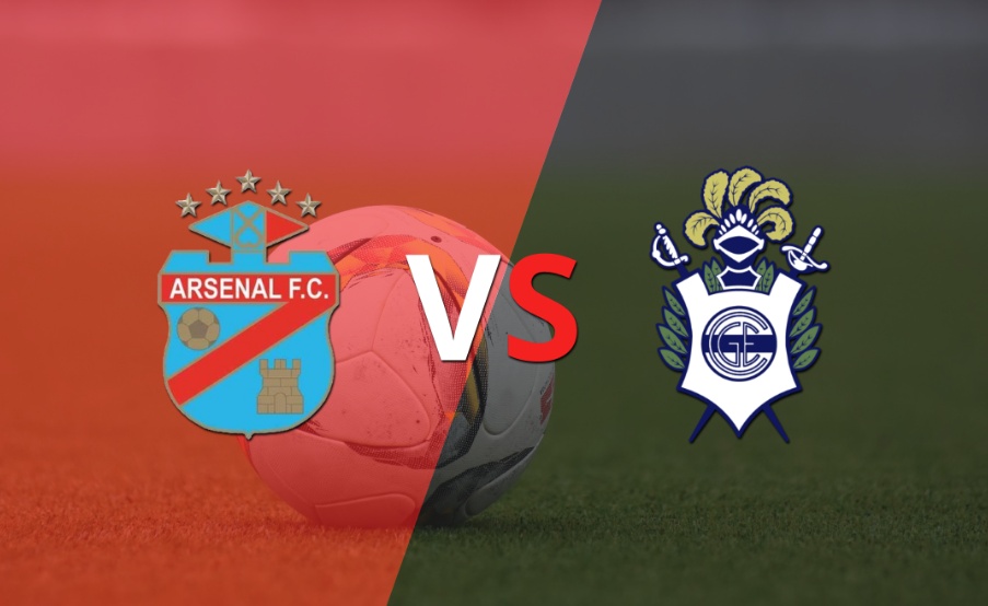 ¡Arranca el segundo tiempo! Arsenal y Gimnasia empatan sin goles