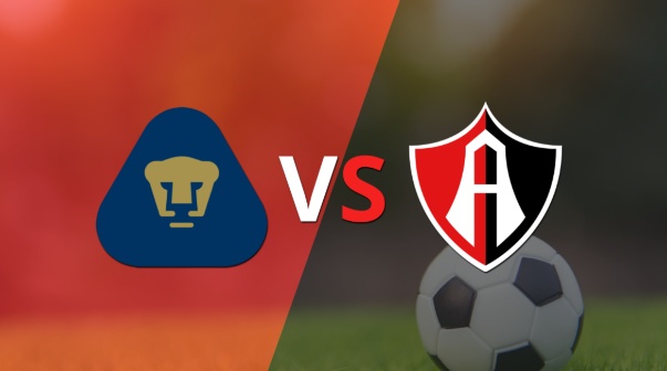 Pumas UNAM golea a Atlas en el estadio Olímpico Universitario