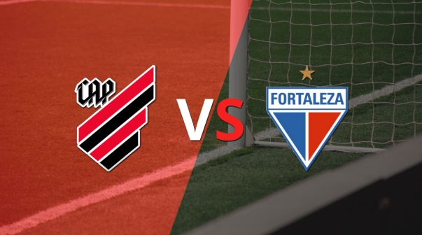 Athletico Paranaense pudo empatar el partido frente a Fortaleza