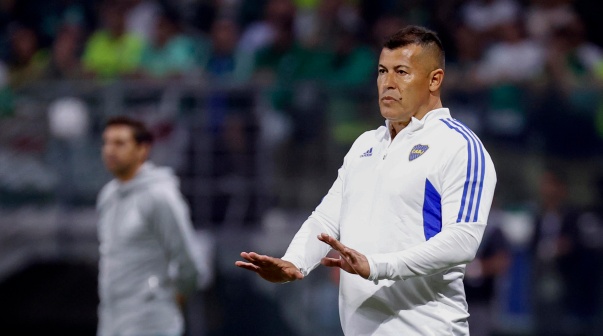 Sorpresa para Tevez: Almirón quiere a una figura de Independiente para Colo Colo