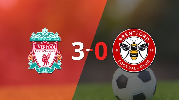 Liverpool golea 3-0 a Brentford y Mohamed Salah firma doblete