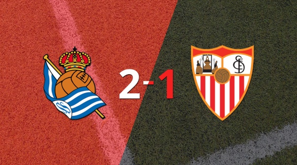 Sevilla no pudo en su visita a Real Sociedad y perdió 2 a 1