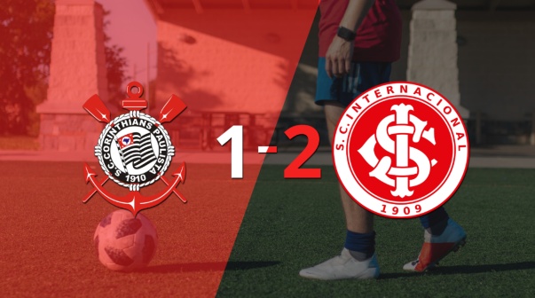 Internacional sacó el triunfo 2-1 en su visita a Corinthians