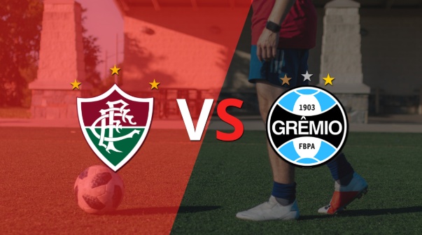 Final de la primera etapa en el Maracanã, con victoria de Grêmio por 2 a 1