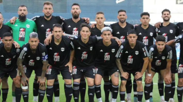 ¡Escándalo! Ex árbitro apuntó contra Riestra tras ascender a Primera