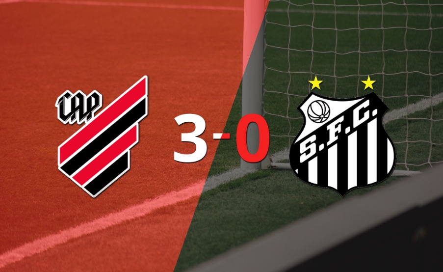 Athletico Paranaense fue contundente y goleó 3-0 a Santos