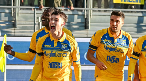 ¡Atento Scaloni! Los dos equipos de Premier que quieren a Matías Soulé