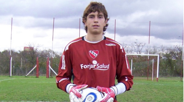 Dibu Martínez, ex arquero de Independiente