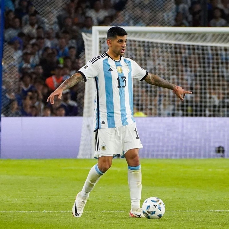 Cuti Romero, con la camiseta de la Selección Argentina